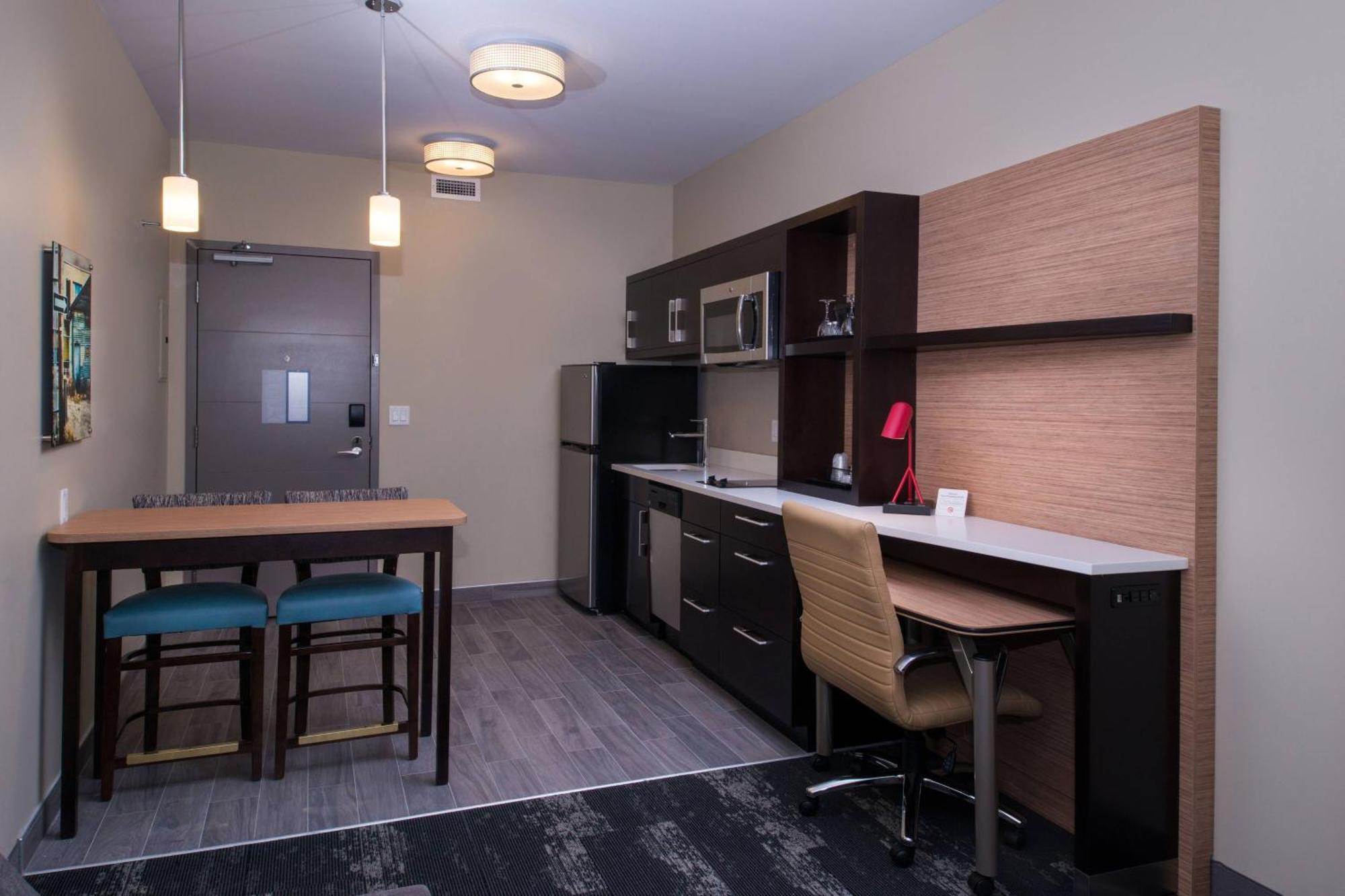 Towneplace Suites By Marriott Saskatoon Dış mekan fotoğraf