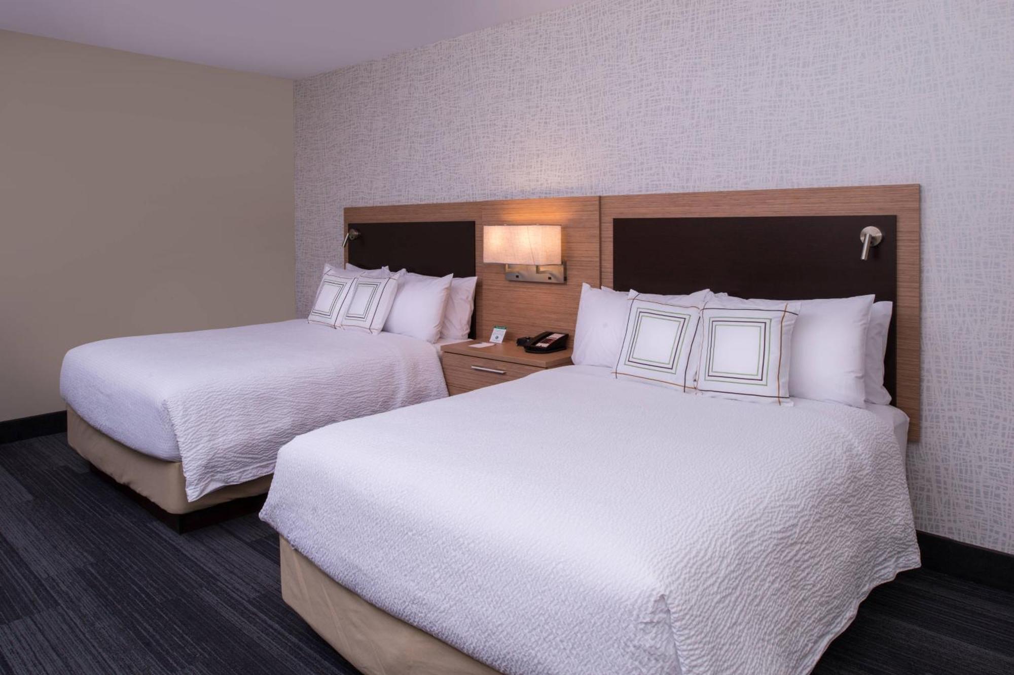 Towneplace Suites By Marriott Saskatoon Dış mekan fotoğraf